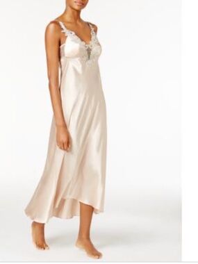 Flora Nikrooz Satin Lace-Trim Chemise in Champagne